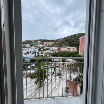 bnb da laura centro di ponza